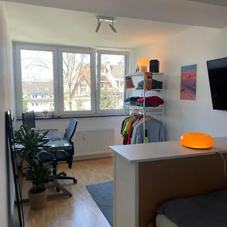 Moderne In Lindenthal アパート